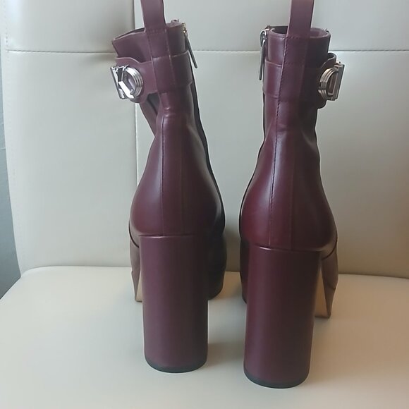 MICHAEL KORS burgundy leather ankle boots Size 8M - Picture 5 of 11
